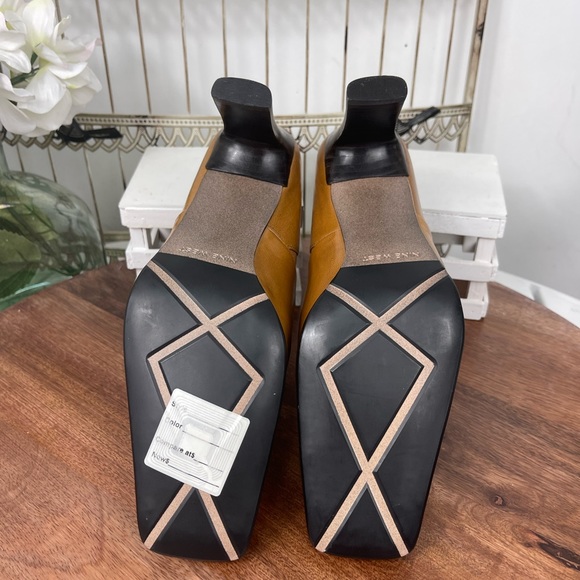 Nine West Tourtimeo Womens Booties size 8.5M Riding Tan Leather. - Picture 6 of 8